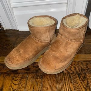 Classic Mini Ugg Women’s 8 Chestnut Boots